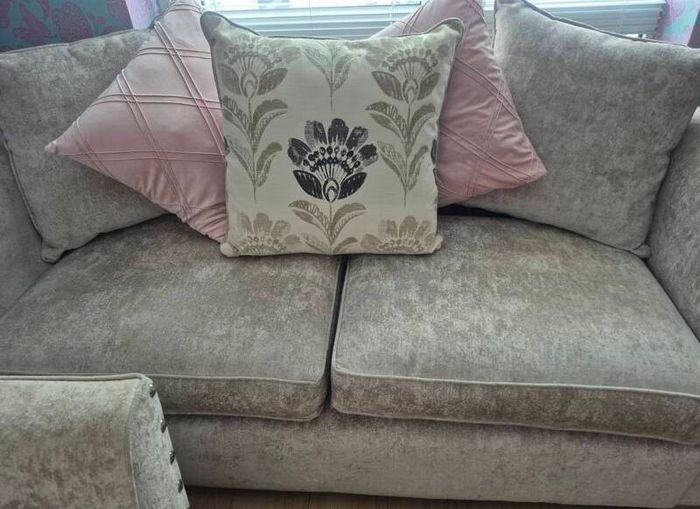 Luxury 3&2 ,Dublin delivery included