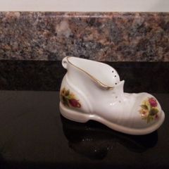 Royal Stuart Tara Hall China Boot