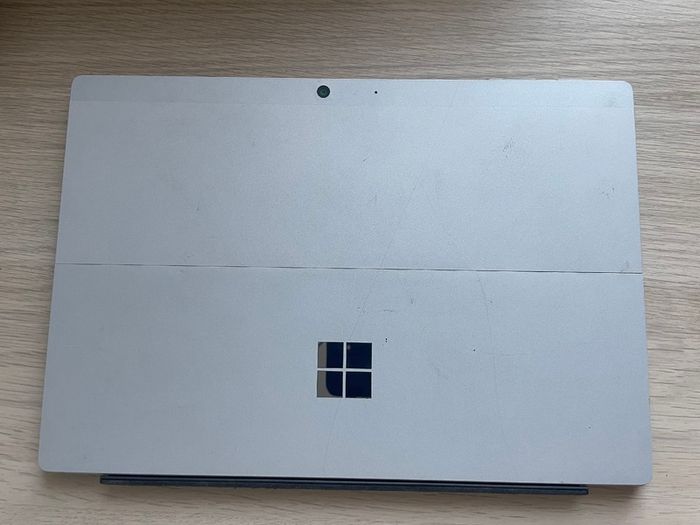 Surface pro 7+ i5/256G/16G