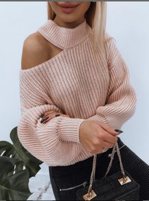 Sweater with chocker