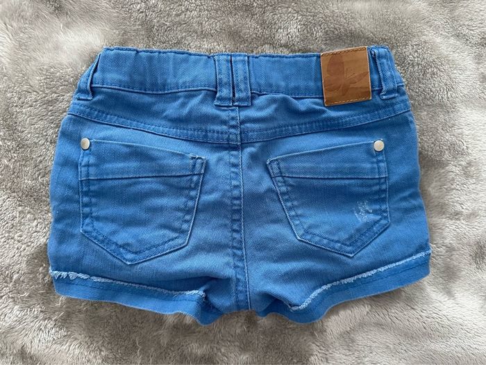 Cute shorts, read ad for sizing