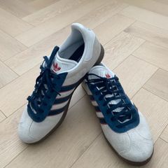 Arsenal Adidas Gazelle 'Cloud White/Red