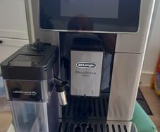 Delonghi Primdonna Soul ECAM 610.55 Silver /Black