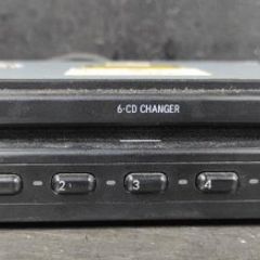 Toyota TM0561 6 CD Changer Avensis Celica Prius Corolla Yaris Verso & Others