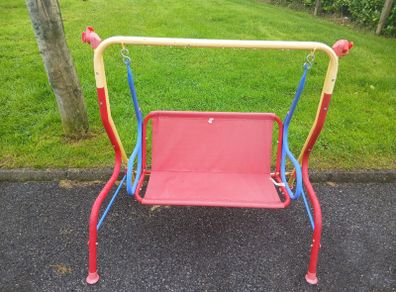 Kids swing