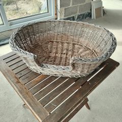 Dog Basket (Free To Collect)