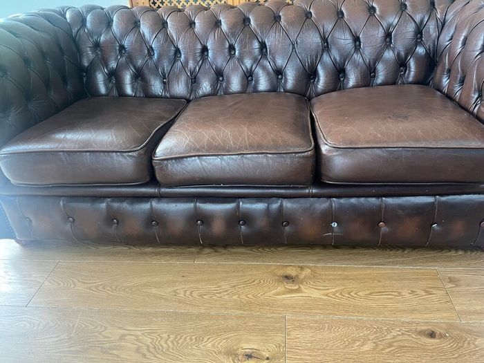 Fabulous chesterfield set