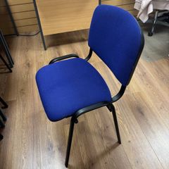 office chairs stackable
