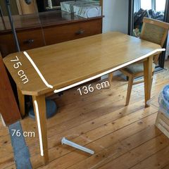 4 person dining table