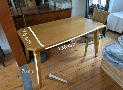 4 person dining table