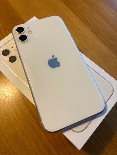 iPhone 11