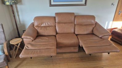 Natuzzi Editions Potenza C063 3 Seater Leather Power Recliner Sofa