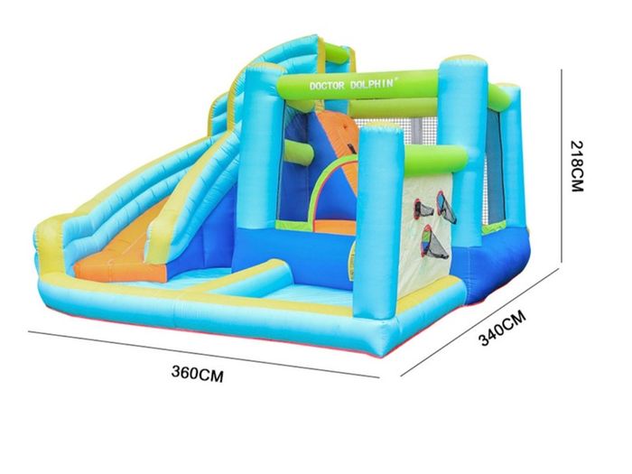 Bouncy castles, slides, sw/pool