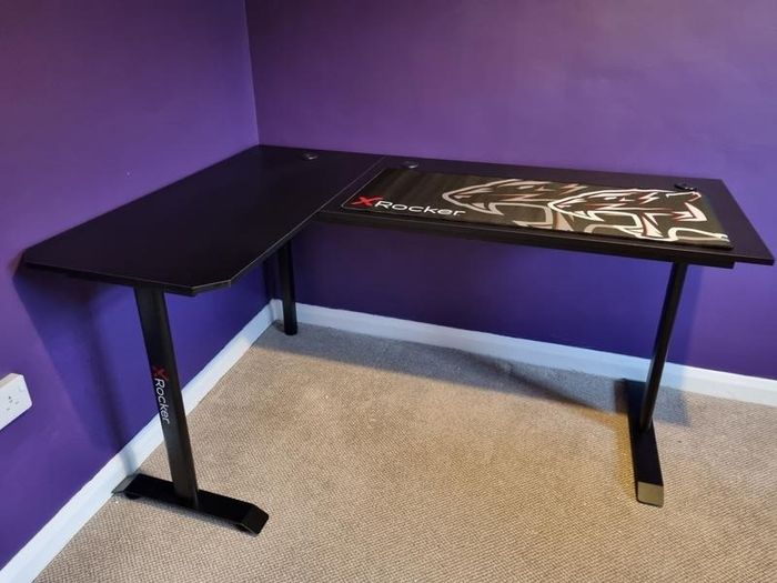 L shape Desk