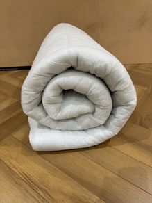 Unused Single Duvet - Ideal for animal bedding etc