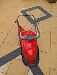 Flymo easiGlide 360v lawn mower