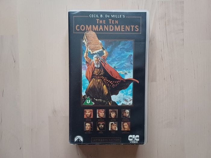 The Ten Commandments VHS Widescreen Movie (Charlton Heston Film 1956)