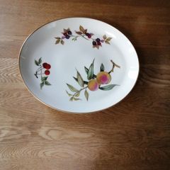 Royal Worcester Evesham Gold Serving Plate Porcelain New
