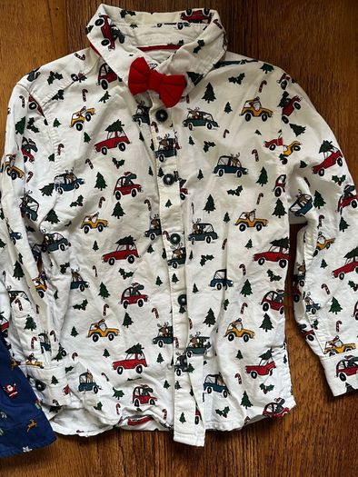 Boys christmas shirts in size 3-4