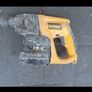 dewalt drill Image 3