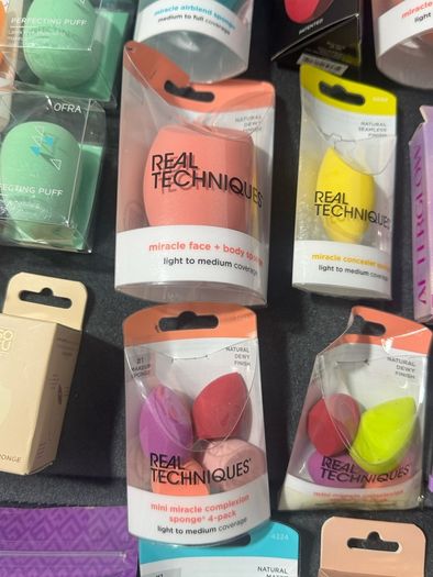 Different brand brand new makeup sponges