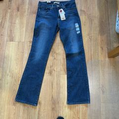 Levi's Women's jenas brand new with tags W31 L34