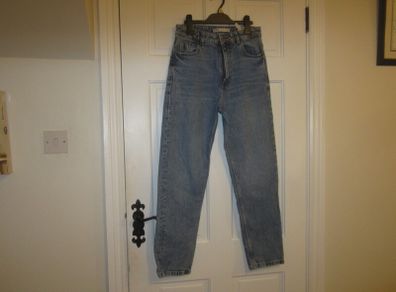 ZARA  high rise size eu 38