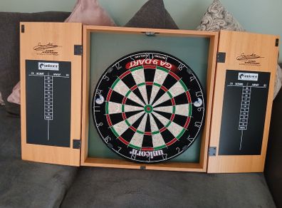 Dart board