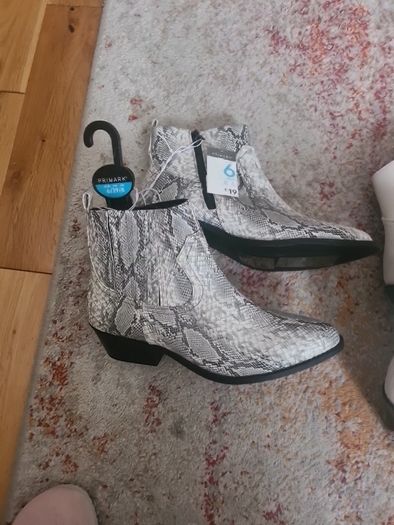 boots