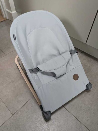 MaxiCosi Loa rocker chair
