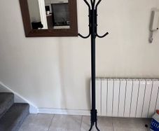 Black Metal Coat Stand