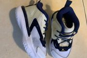 Baby boys Air Jordan Zion 1 Trainers 4.5