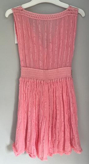 GP pink dress with gold metallic embroidery. Age 4 BNWT