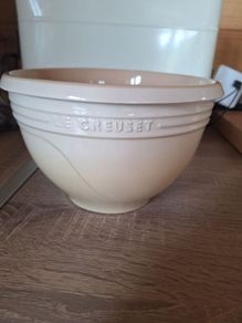 Le creuset bowl