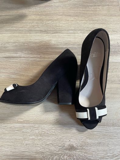 women shoes