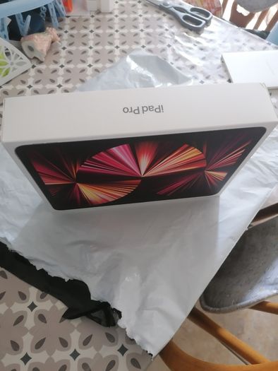 Ipad pro _ box