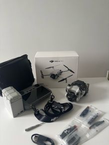 DJI Mini 4 Pro + Fly More Combo