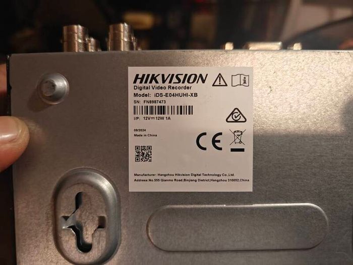 Hikvision Ids-e04huhi-xb 1tb Ssd