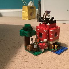 Lego Minecraft mushroom house