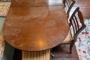 Kitchen Table (extendable) + 4 matching Chairs
