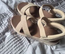 women's sandals