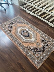 Rug