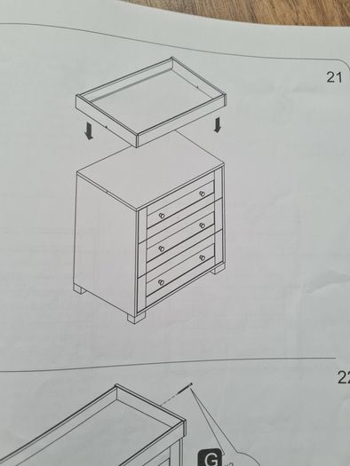 nursery funriture: changing table