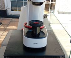 Dolce Gusto coffee machine with pod holder