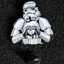 Star wars , pin back badges. Image 6