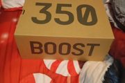 men's Yeezy size 8 worn once good as new.
