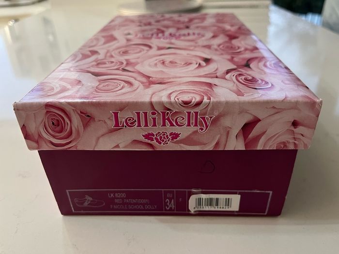 Lelli Kelli - Red Leather Patent shoes - size 34F - (Free girl items for first buyer to offer asking price on this)