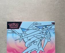Pokemon Chaos Rising Pokemon Centre Elite Trainer Box