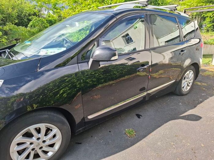 2016 Renault Grand Scenic 7 Seater