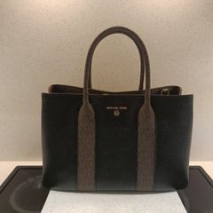 Micheal Kors Bag